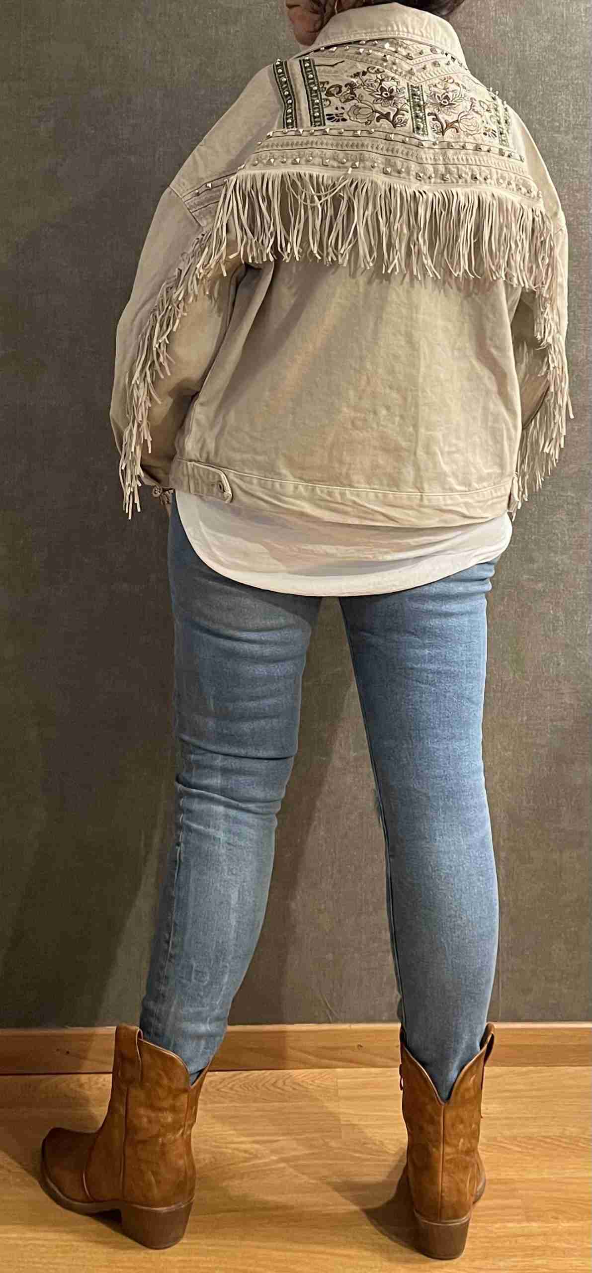 fringe jack zandkleurig