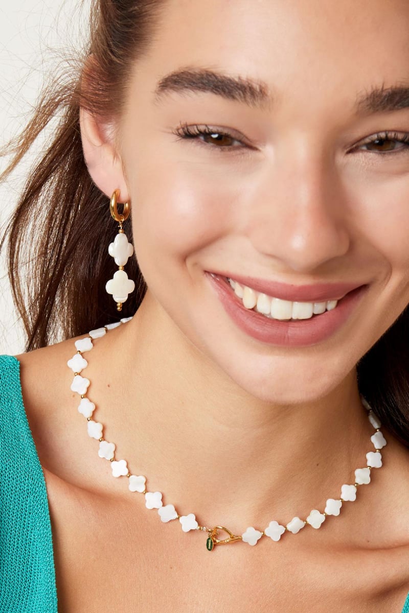 Ketting zeeschelp klavertjes Goud kleur Stainless Steel