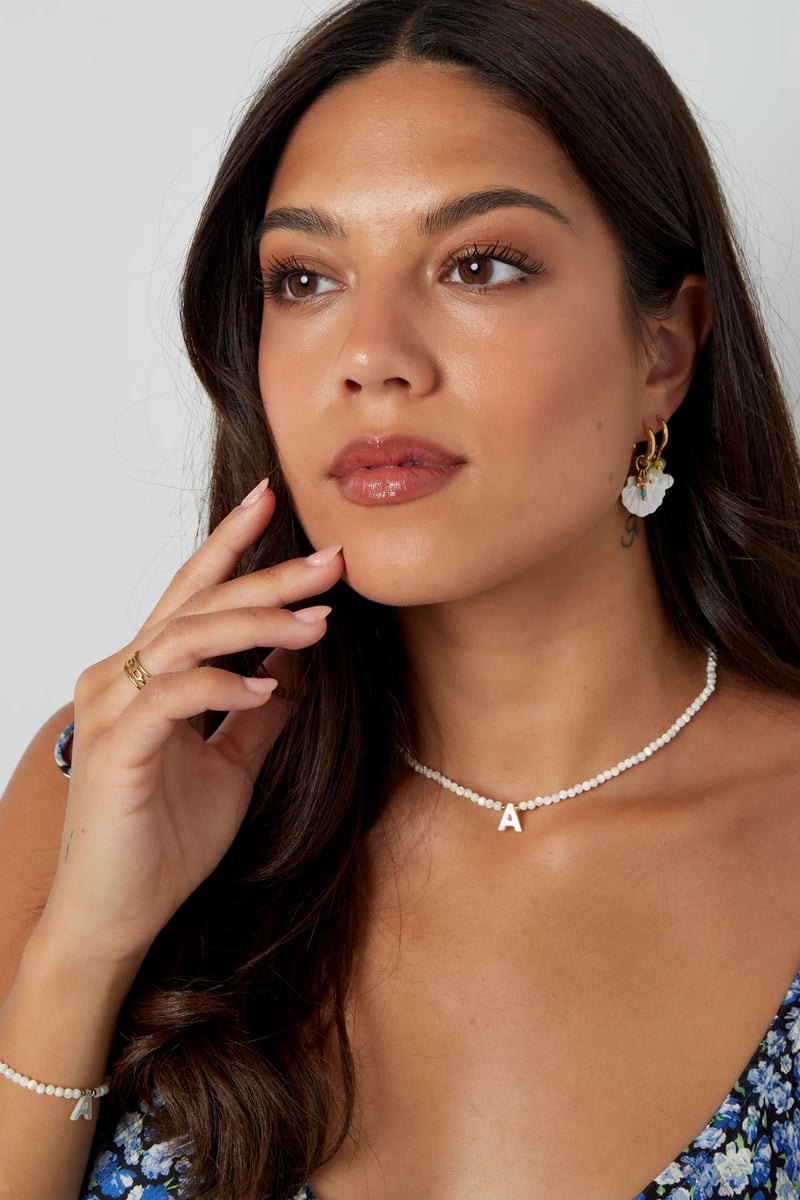ketting letter a schelp