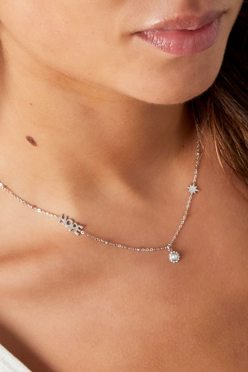 bolletjes ketting met hope en hangers