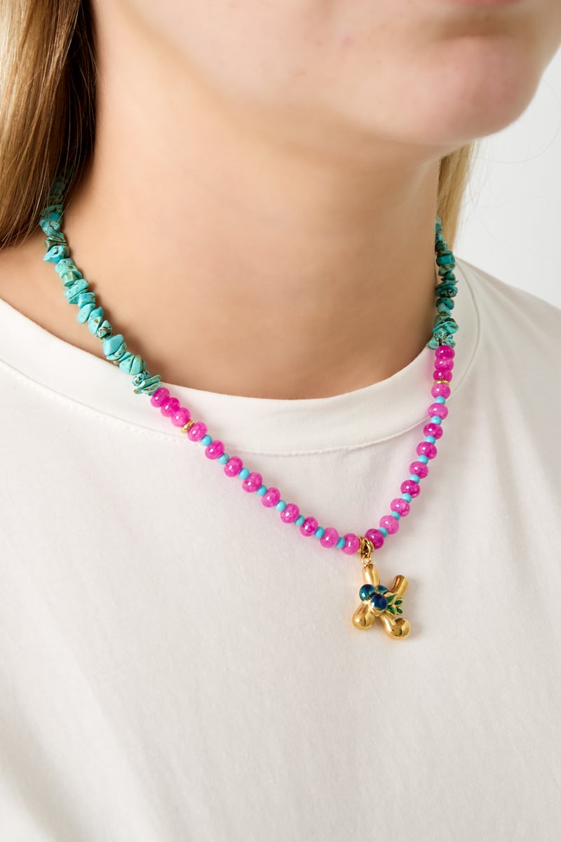 Vrolijke kralen initialen ketting met bedels