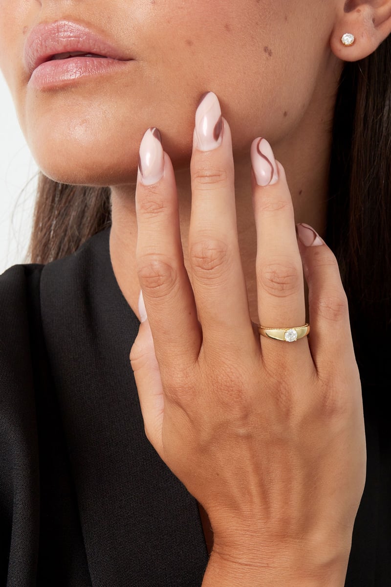 Ring basic met steen - Goud kleur - 16
