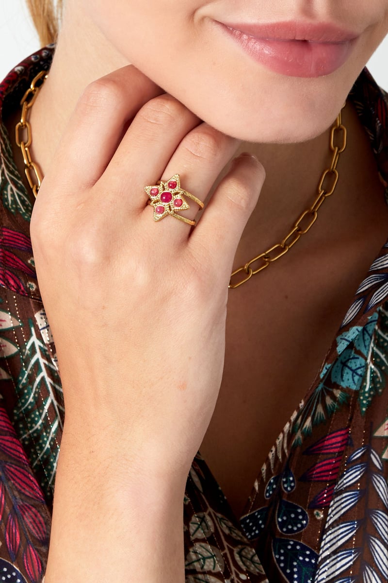 Ring ster met steentjes - Goud kleur/zwart