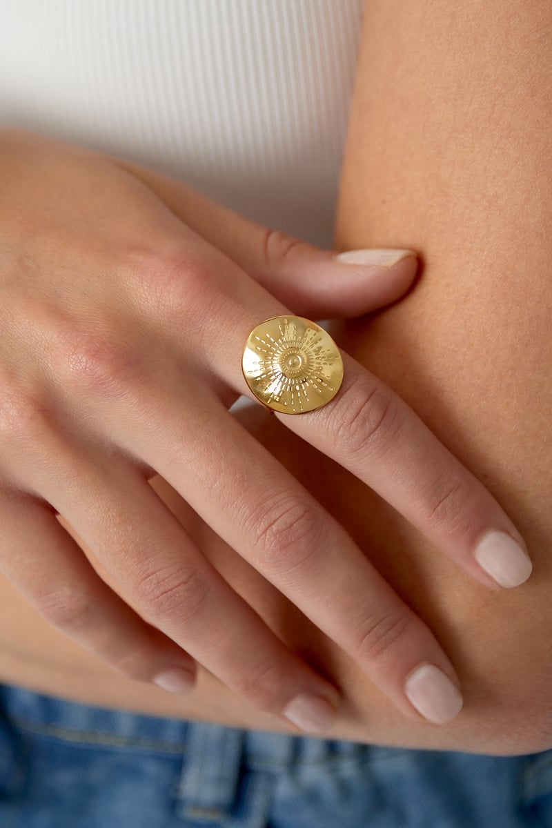 ring all on eyes on you