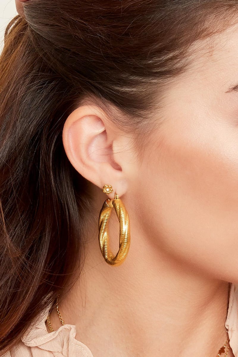 Hoepels gedraaid groot Goud kleur Stainless Steel