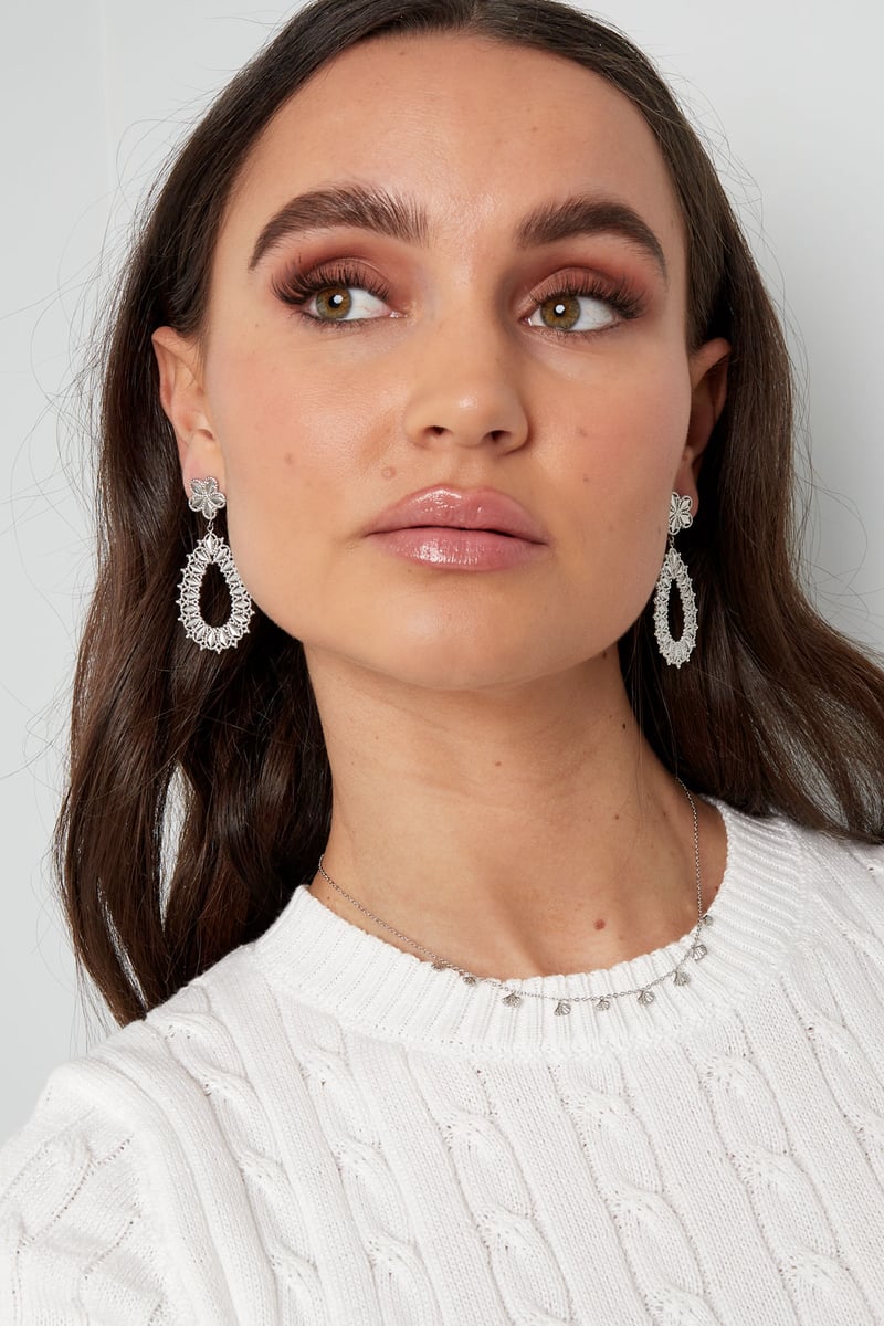 bloemetjes hangoorbellen