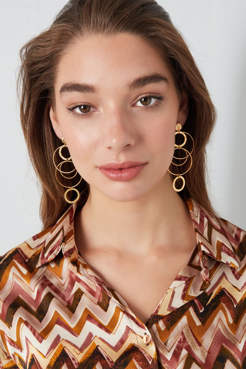 oorbellen verschillende ringen