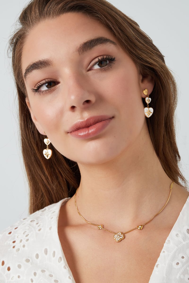 Ring drie hartjes op een rij - Goud kleur/wit