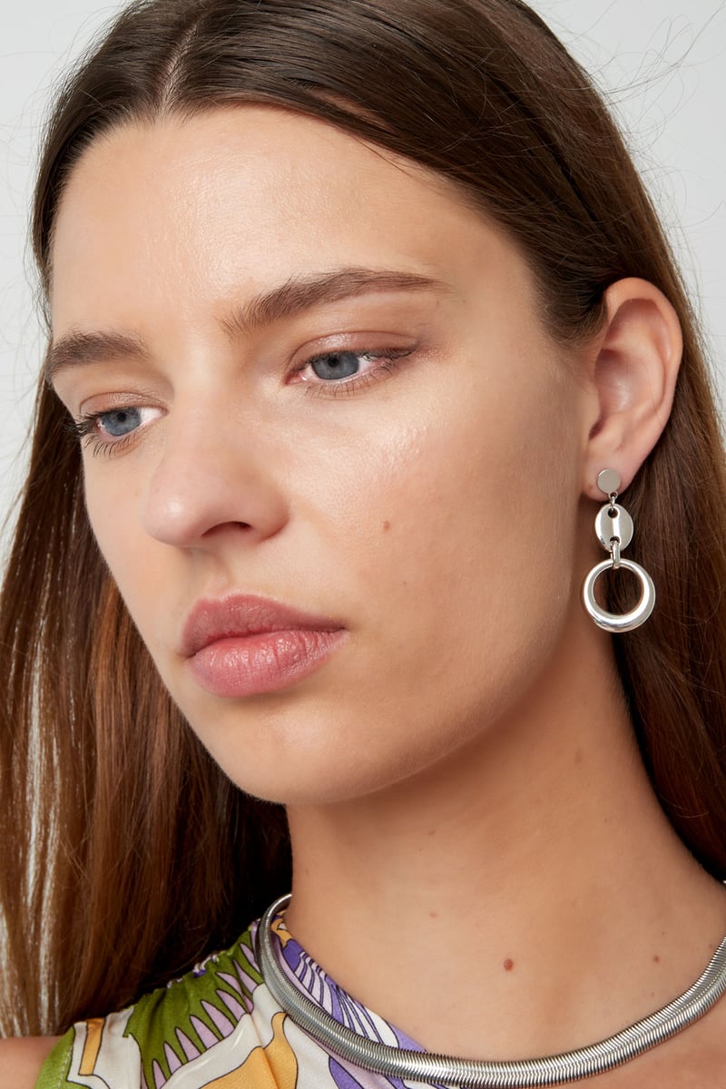 oorbellen schakel met knoopdetail