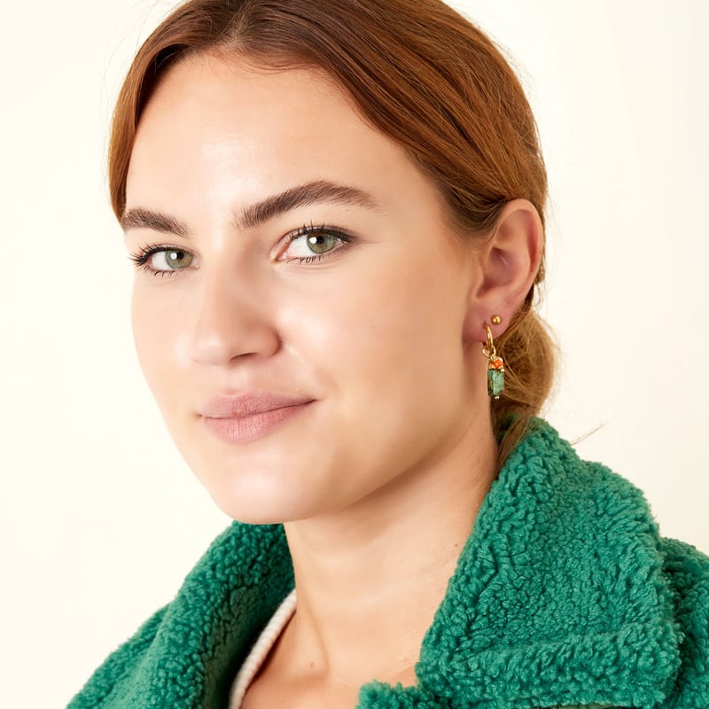 oorbel kleurrijke details