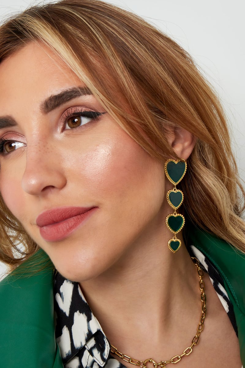 Oorbellen 4 hartjes op een rij - beige