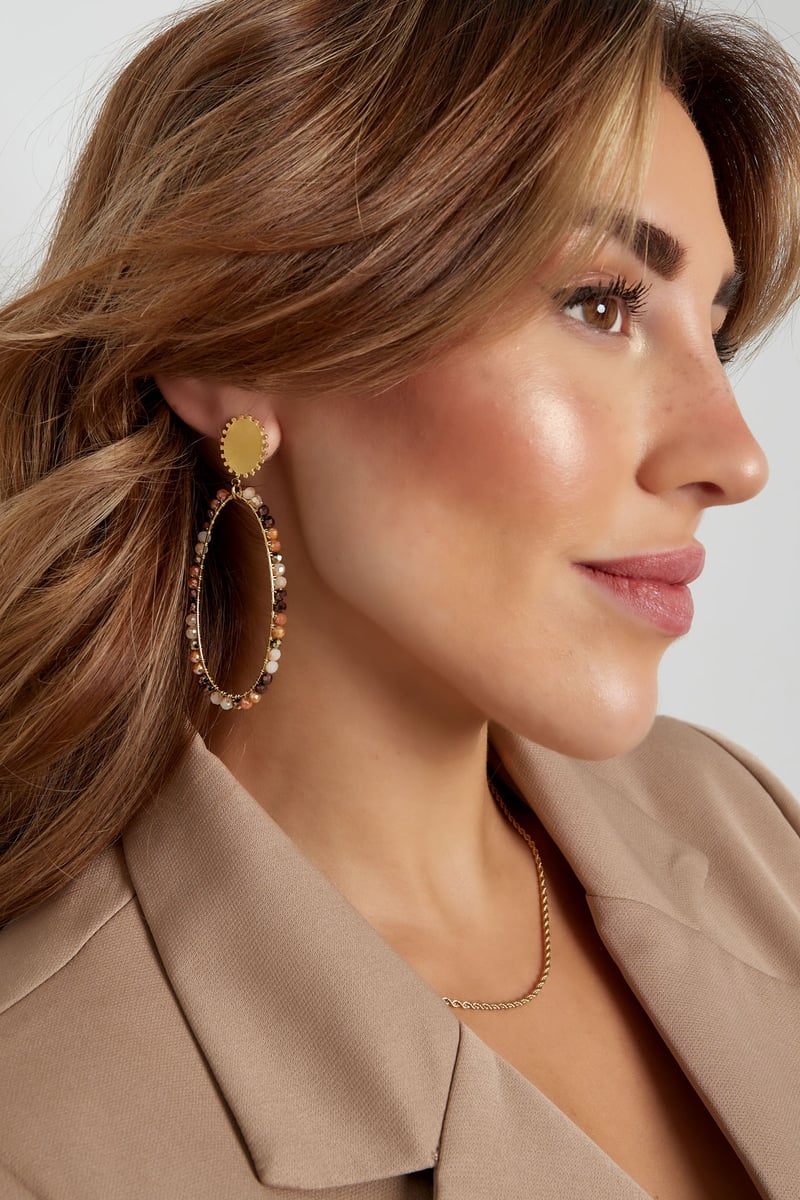 Oorbellen langwerpig met kraaltjes - Goud kleur/beige