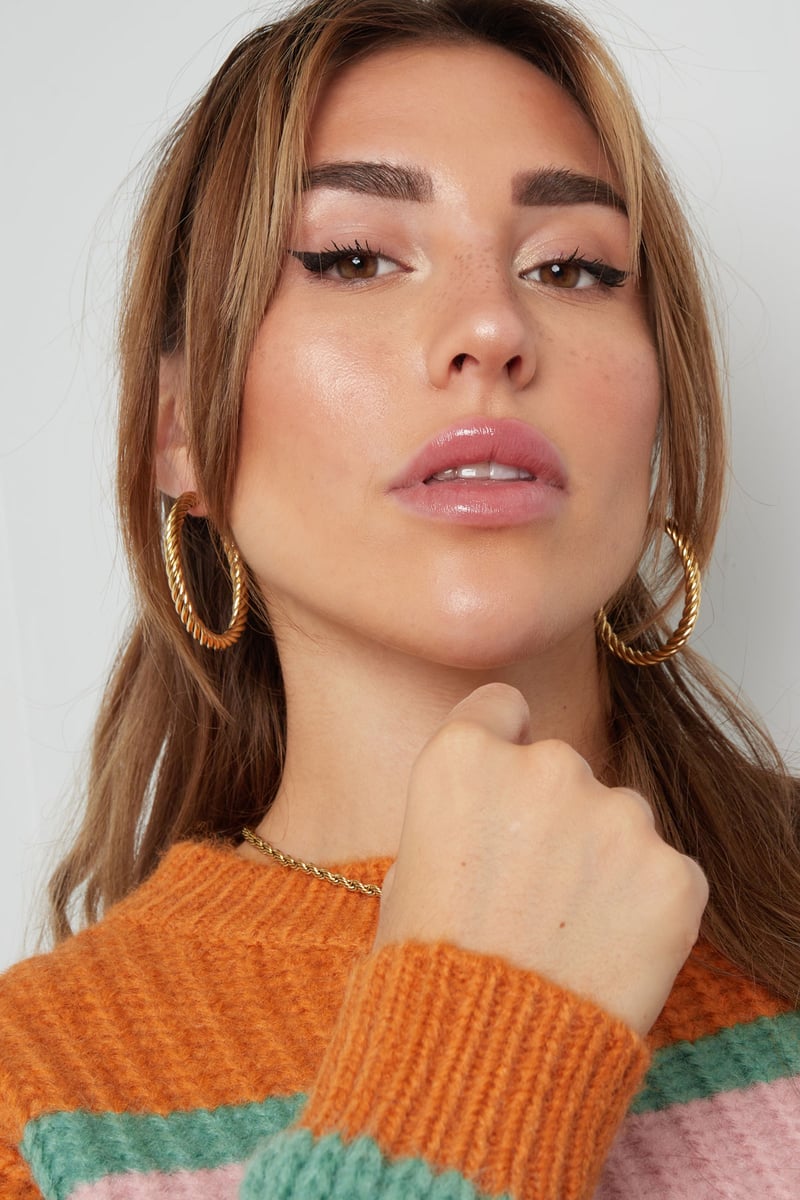 oorbellen gedraaid dik