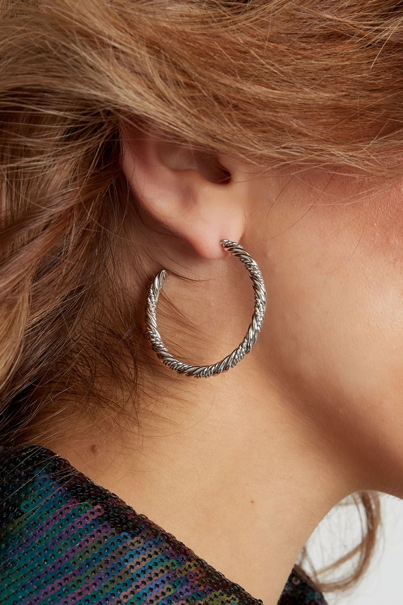 oorbellen basic gedraaid