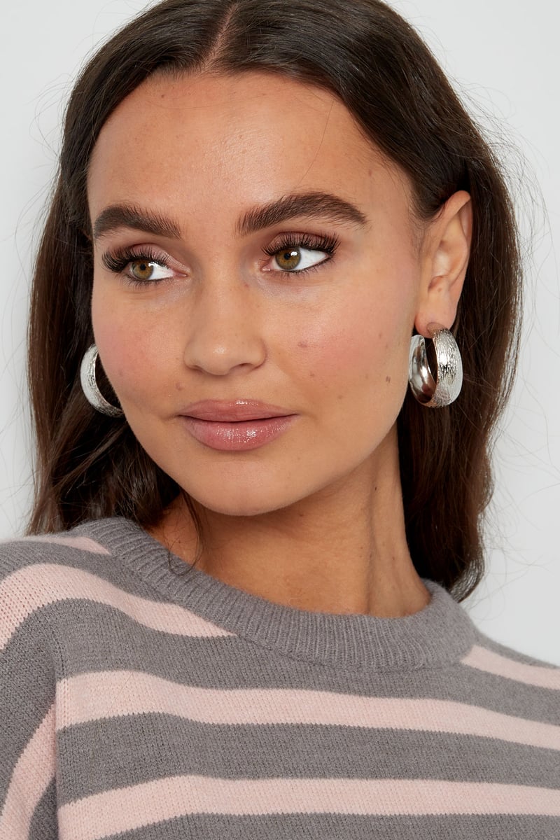 oorbellen gestreepte structuur