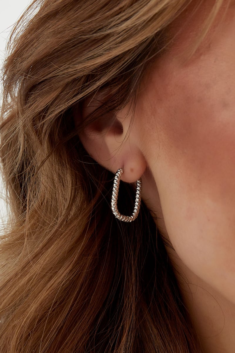 oorbellen ribbel langwerpig