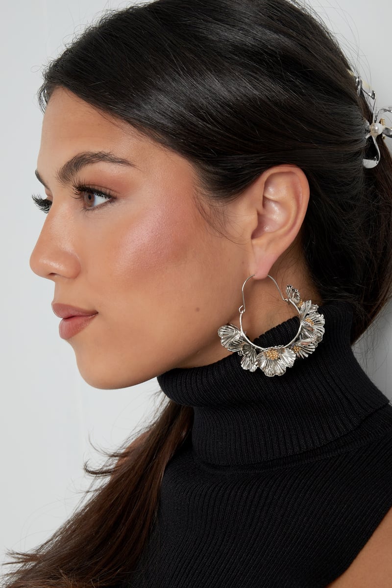 oorbellen flower glow