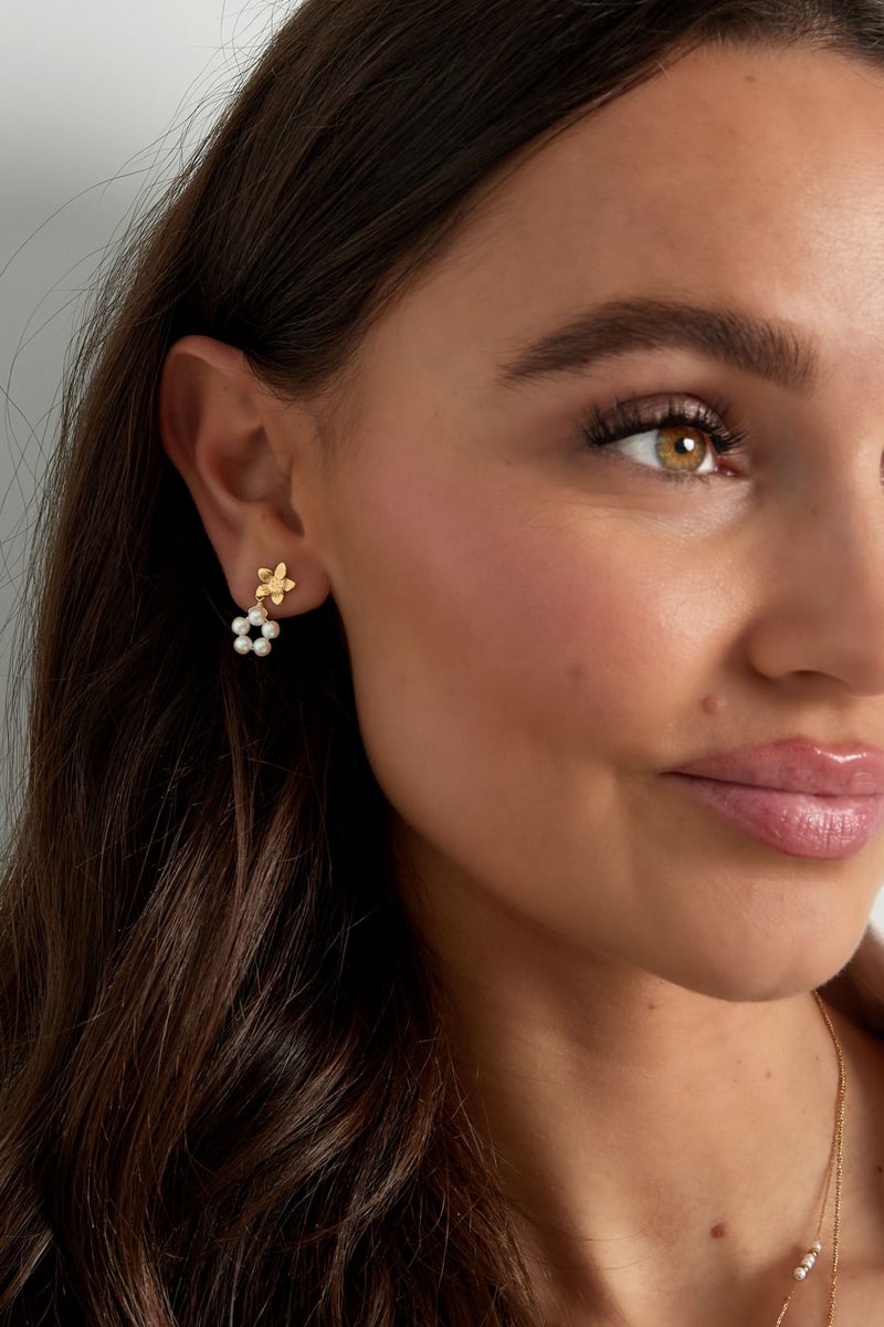 oorbellen parel flower