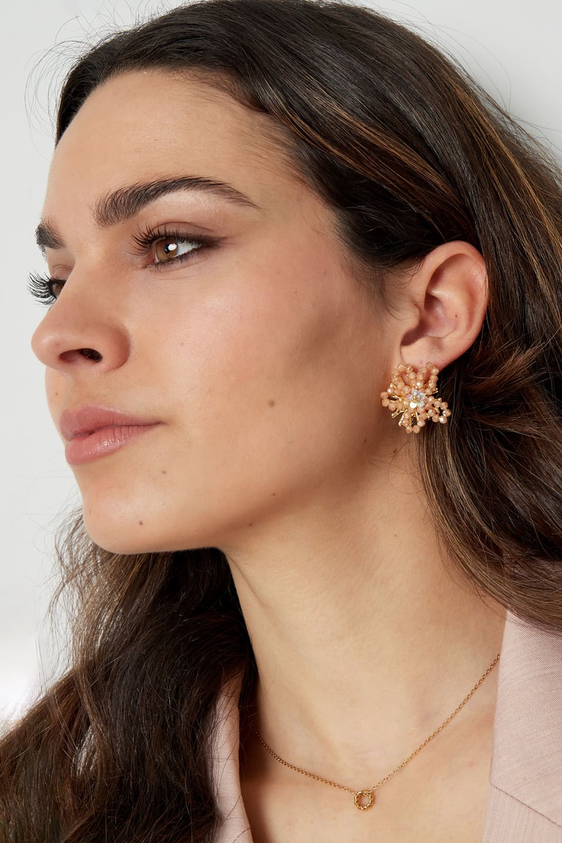 Kralen bloem oorbellen - fuchsia