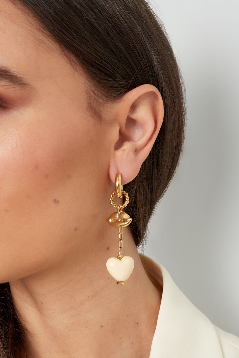 oorbellen love on the lips - roze