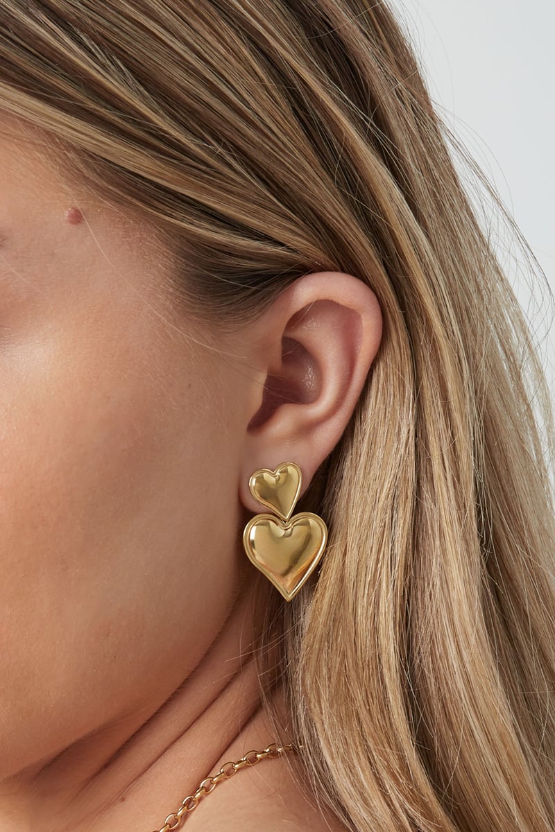 oorbellen looking good