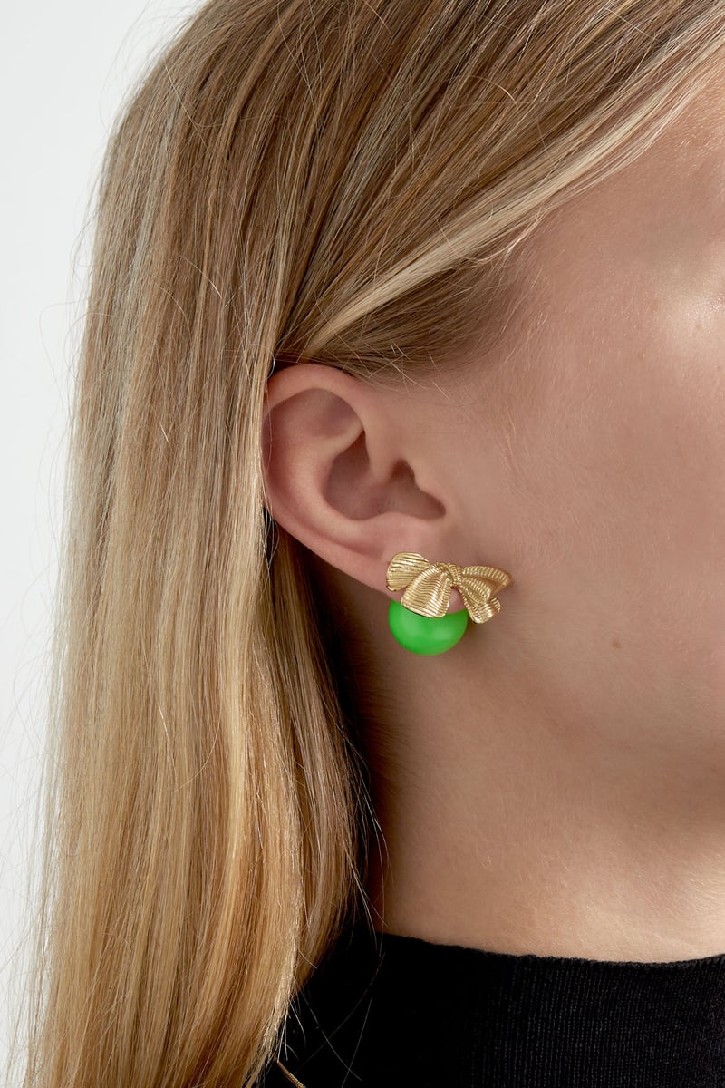 Strikjes studs oorbellen kleur  - roze