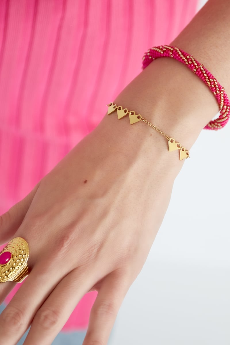 armband too much love