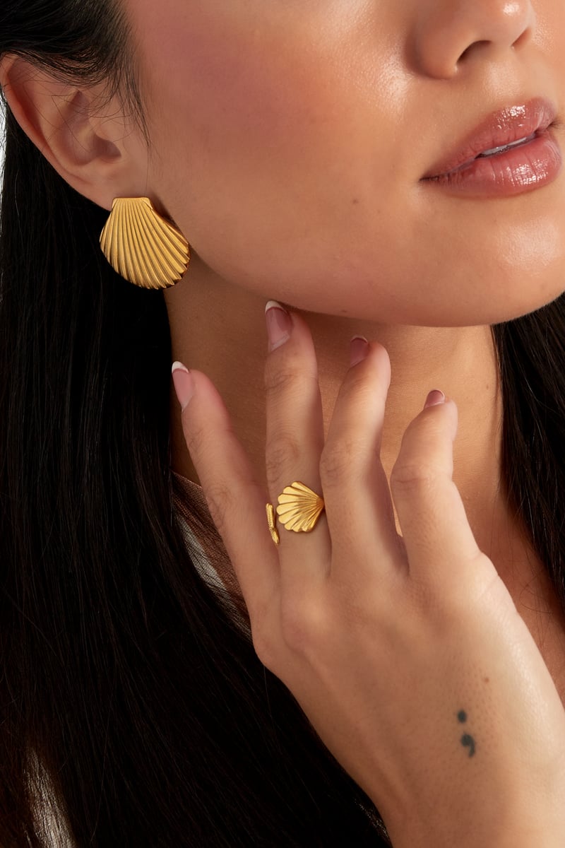 oorbellen shell statement