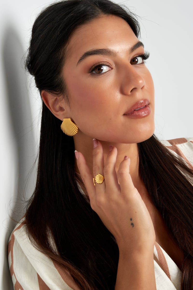 oorbellen shell statement