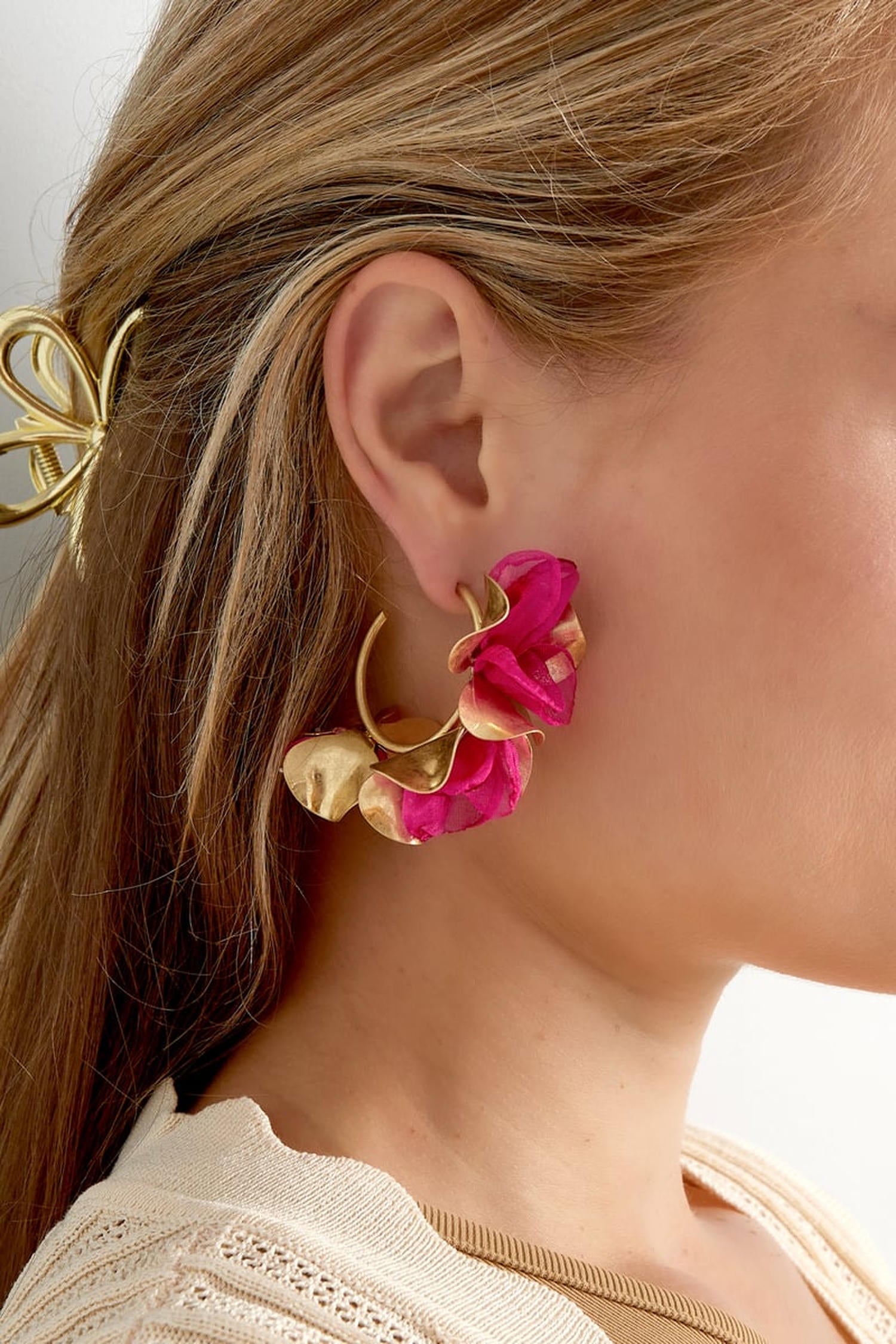 Oorbellen fall flower - bruin