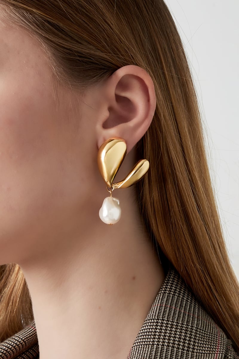 oorbellen parel manifest