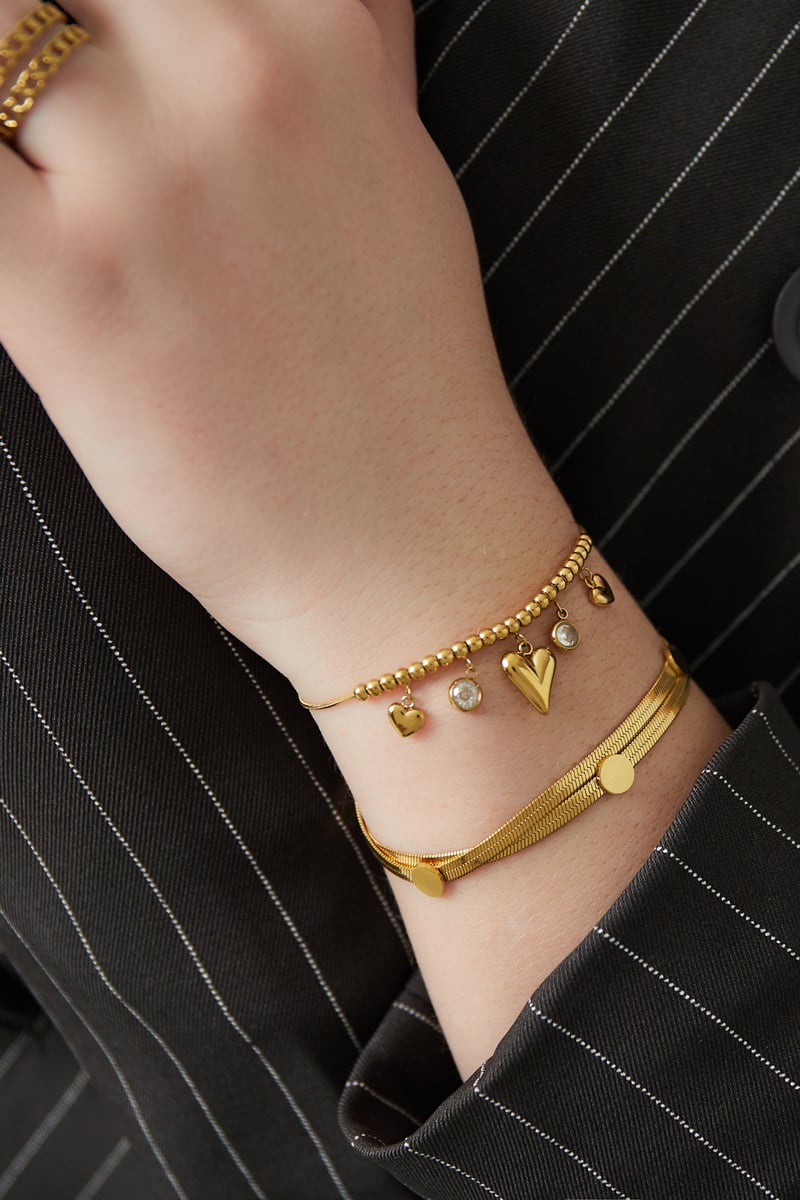 gleaming heart armband