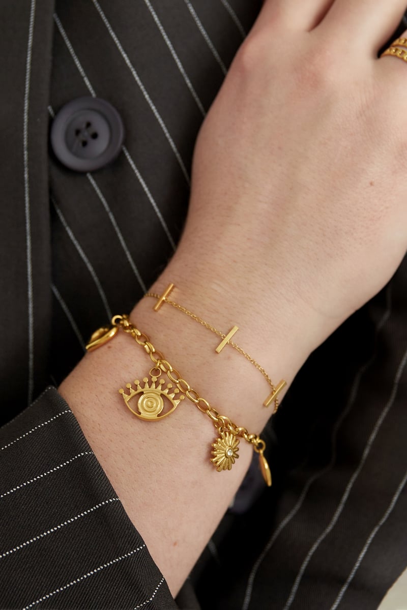 charm wonderland armband