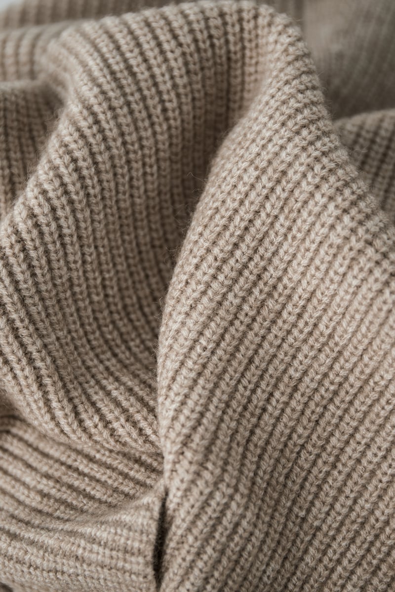 Neutral knit trui - zwart