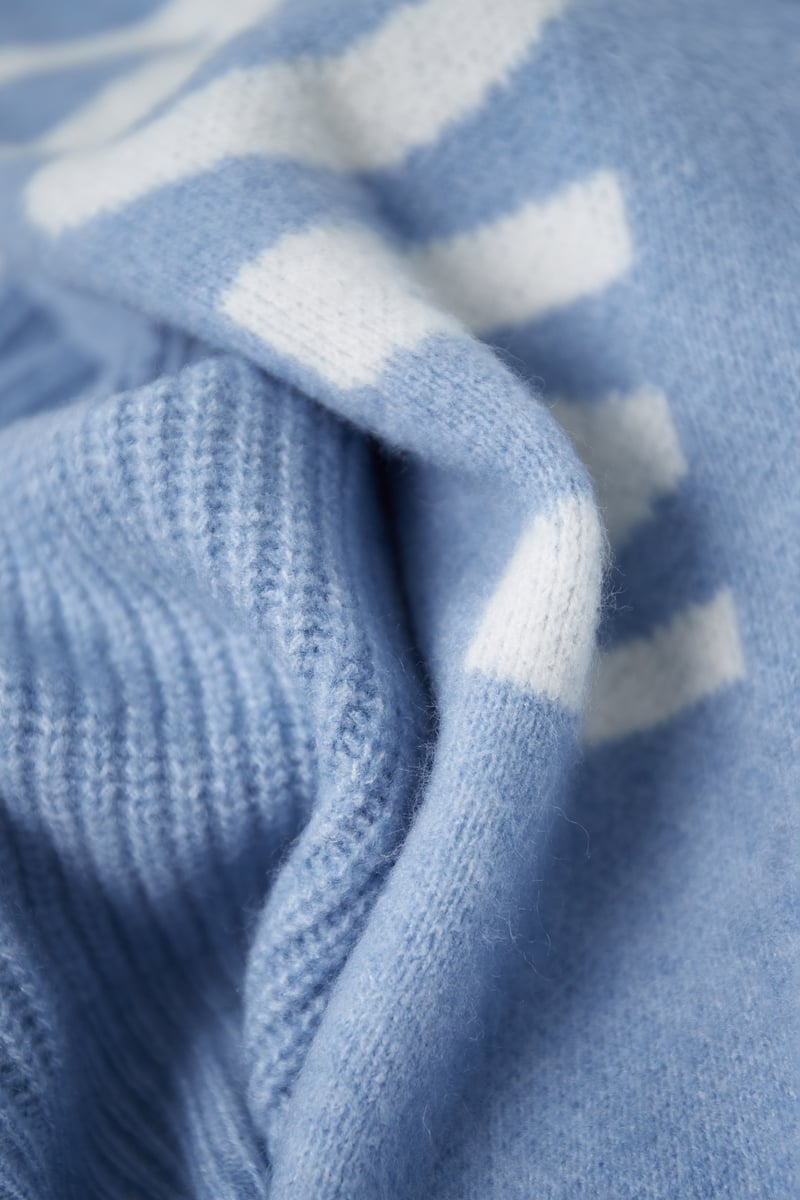 Mon Cheri trui - blauw