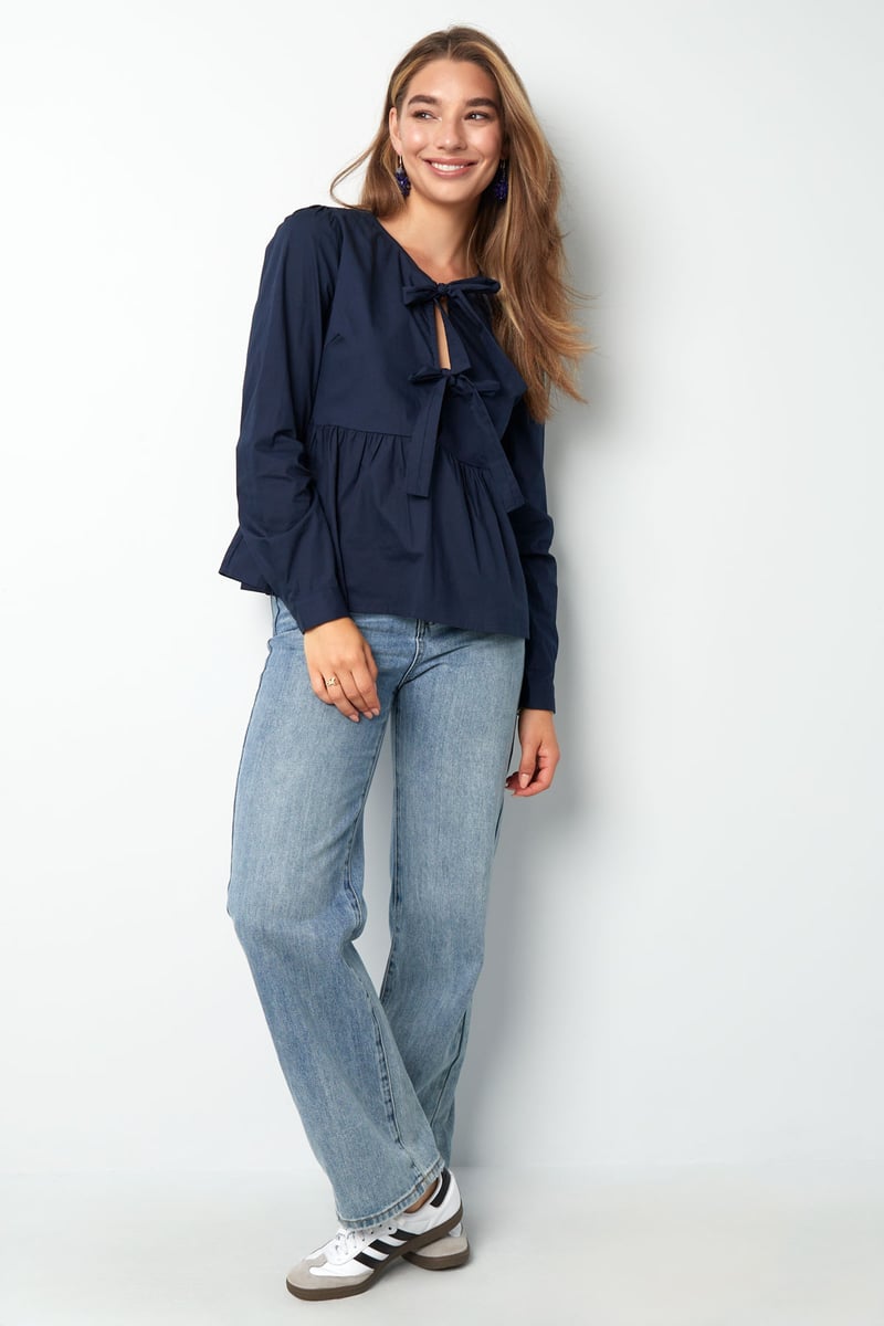 Longsleeve peplum top met strikjes - beige