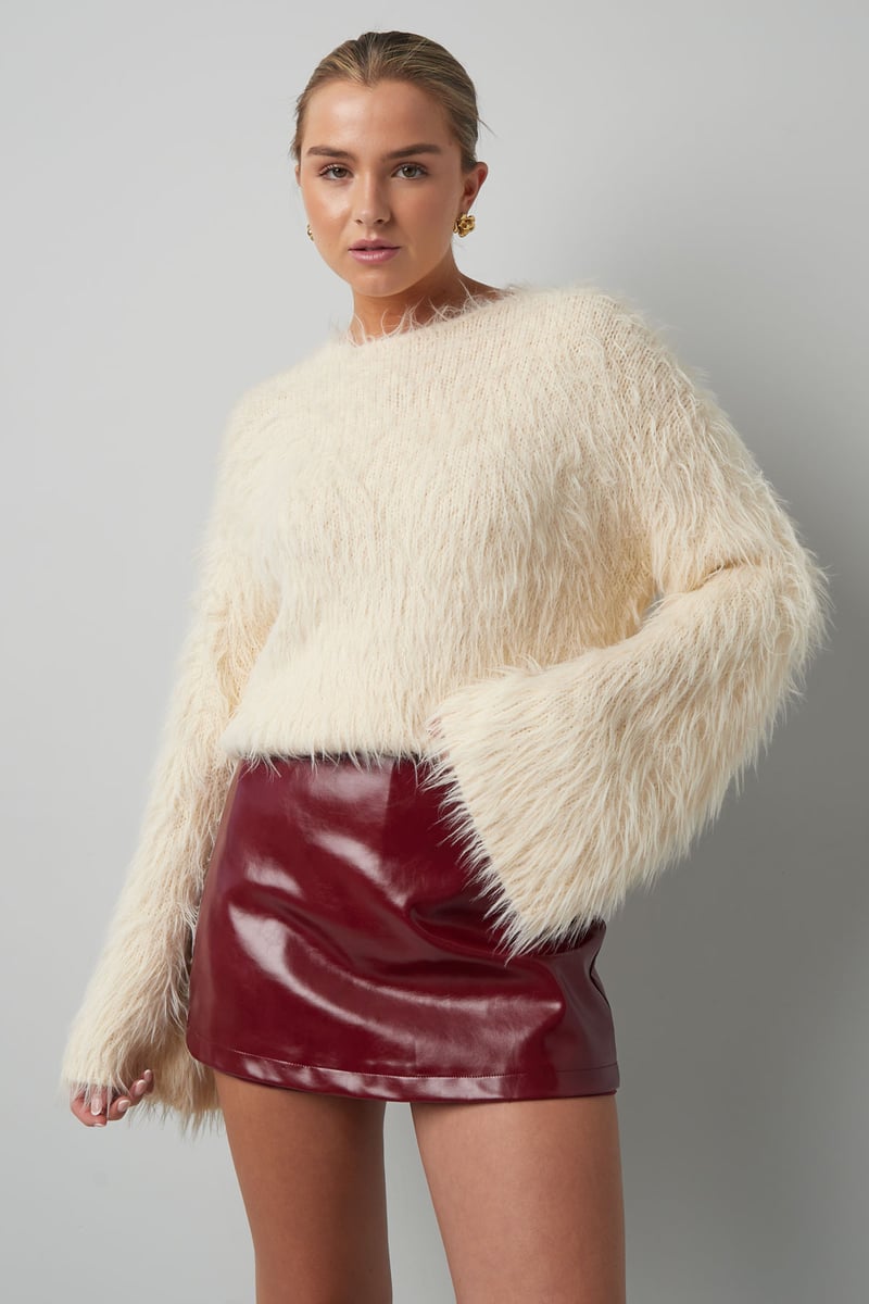 Fluffy finesse top - Burgundy