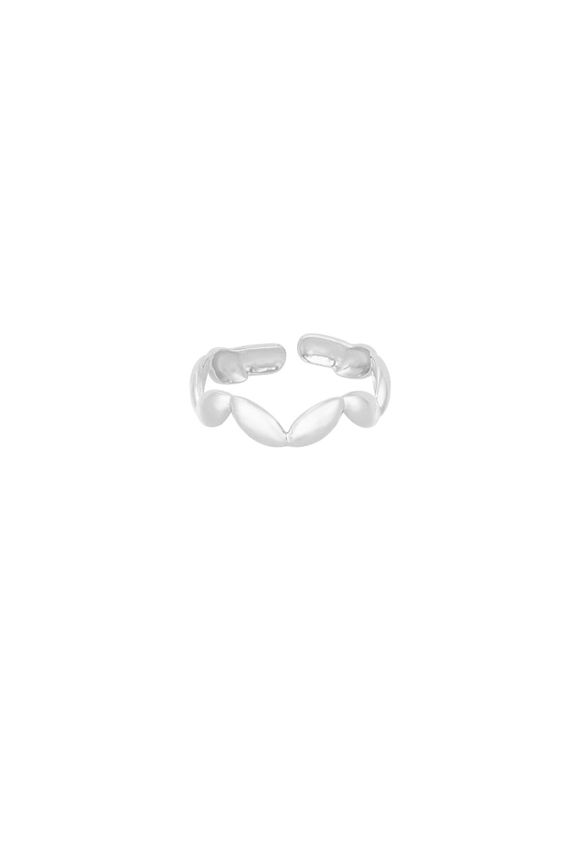 wavy wonder ring