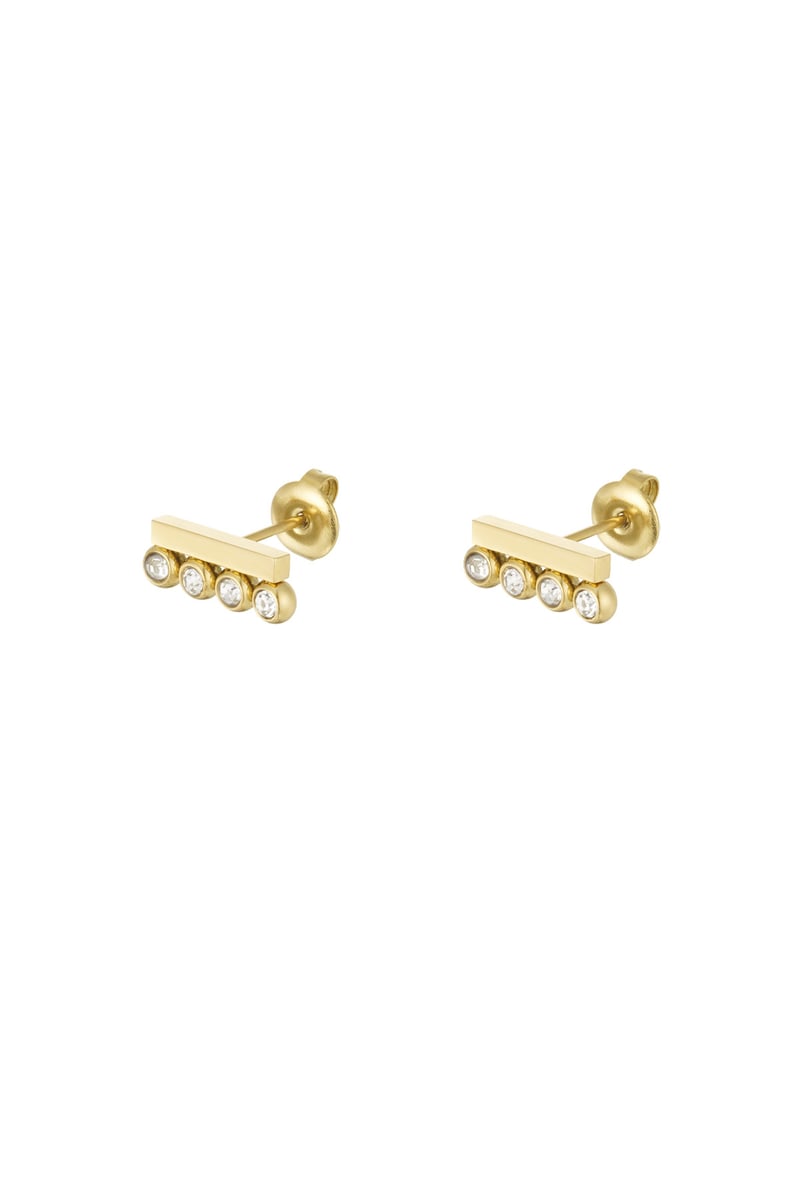 studs met vijf diamanten