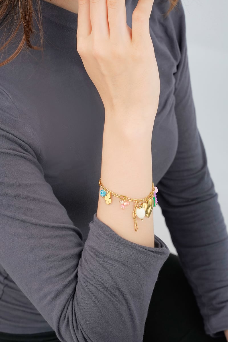 bedelarmband gekleurde bedels