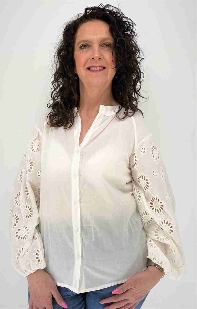Blouse met Broderie Mouwen