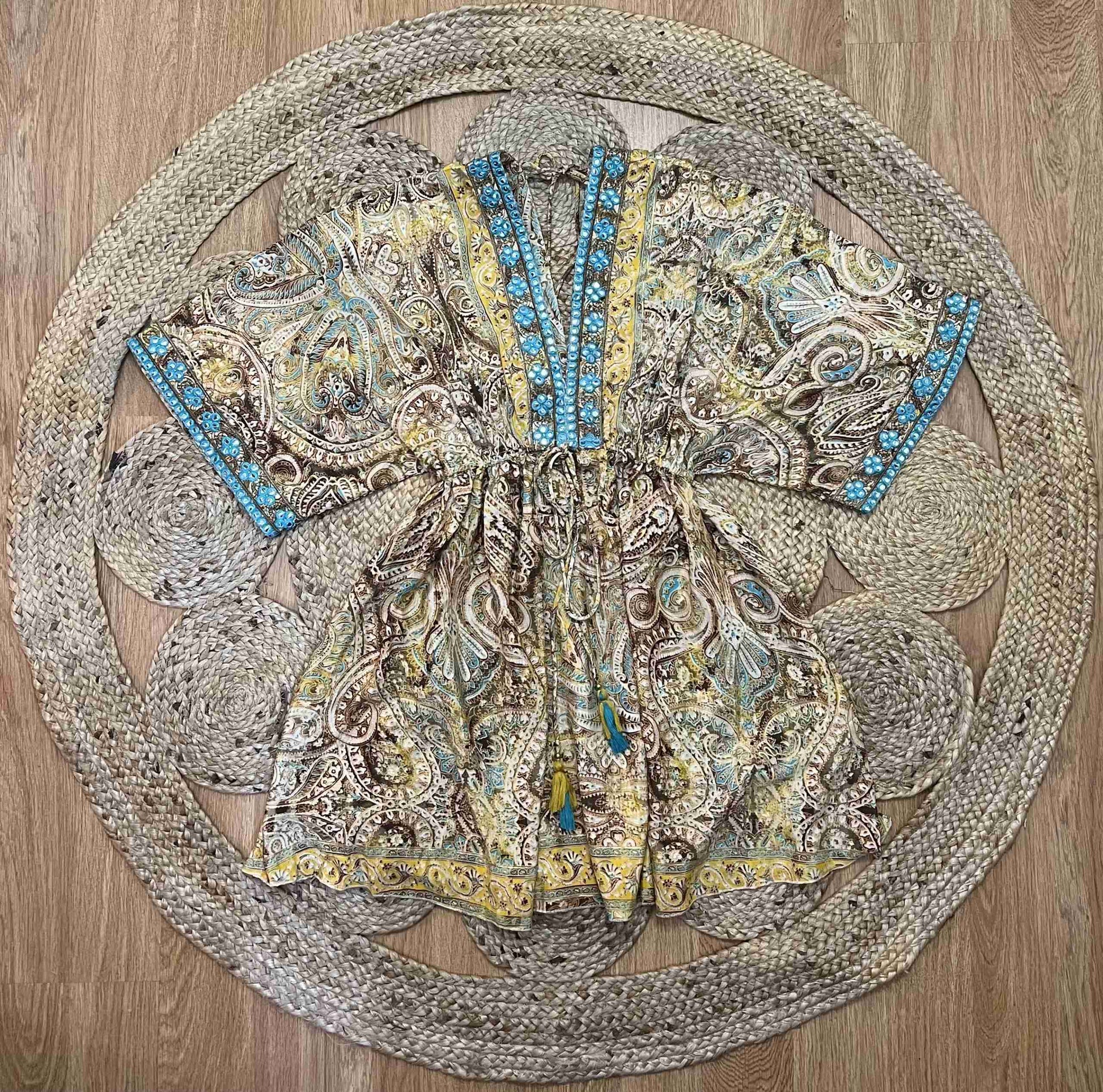 Ibiza Dress beige Kort
