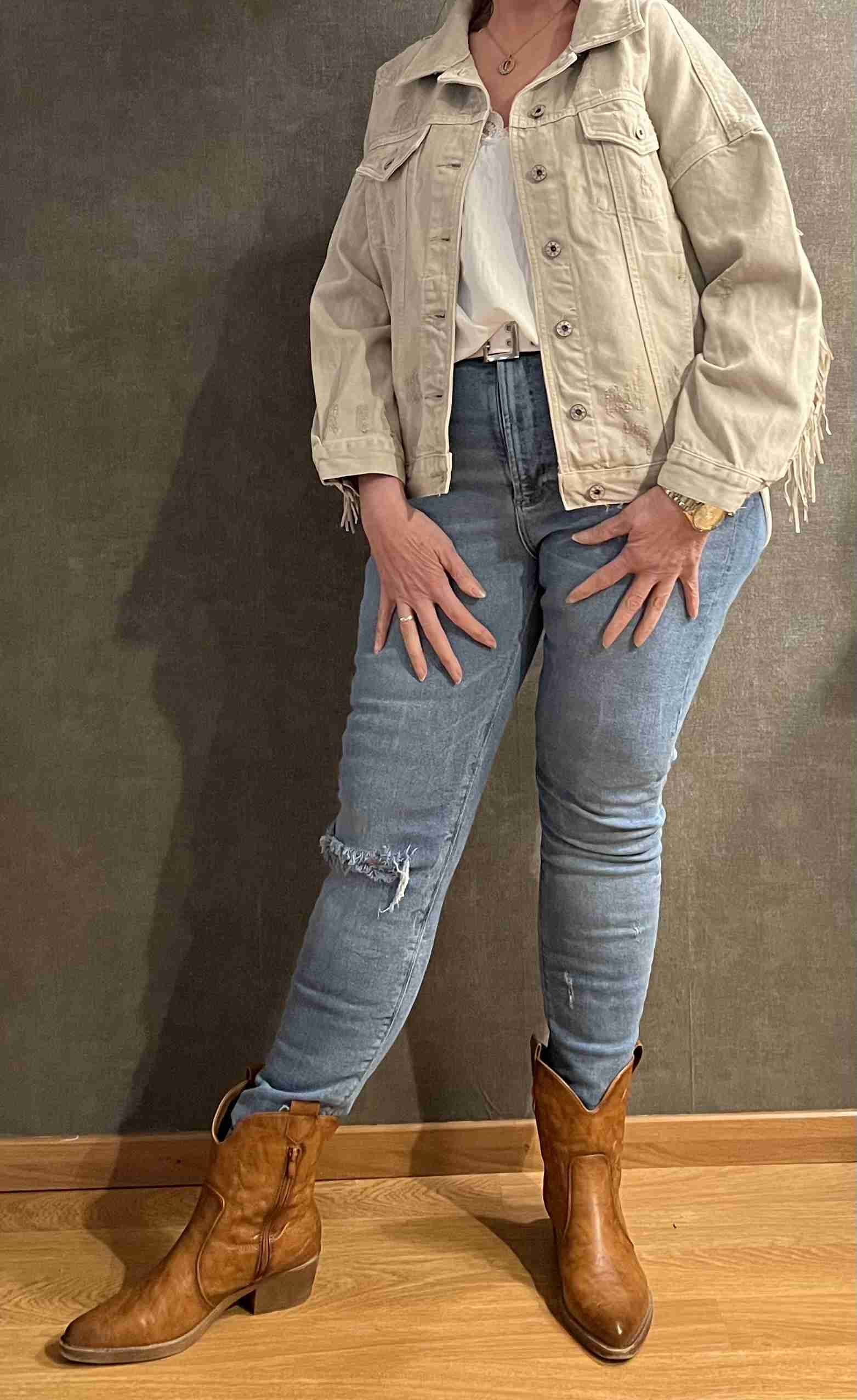 fringe jack zandkleurig