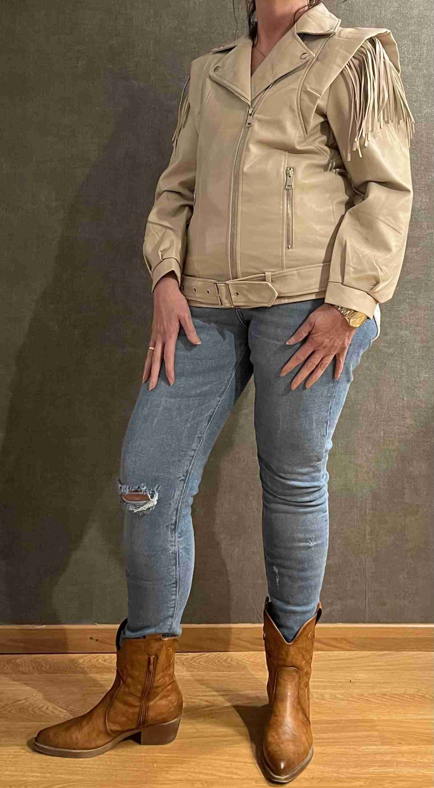 lederlook fringe jasje crème