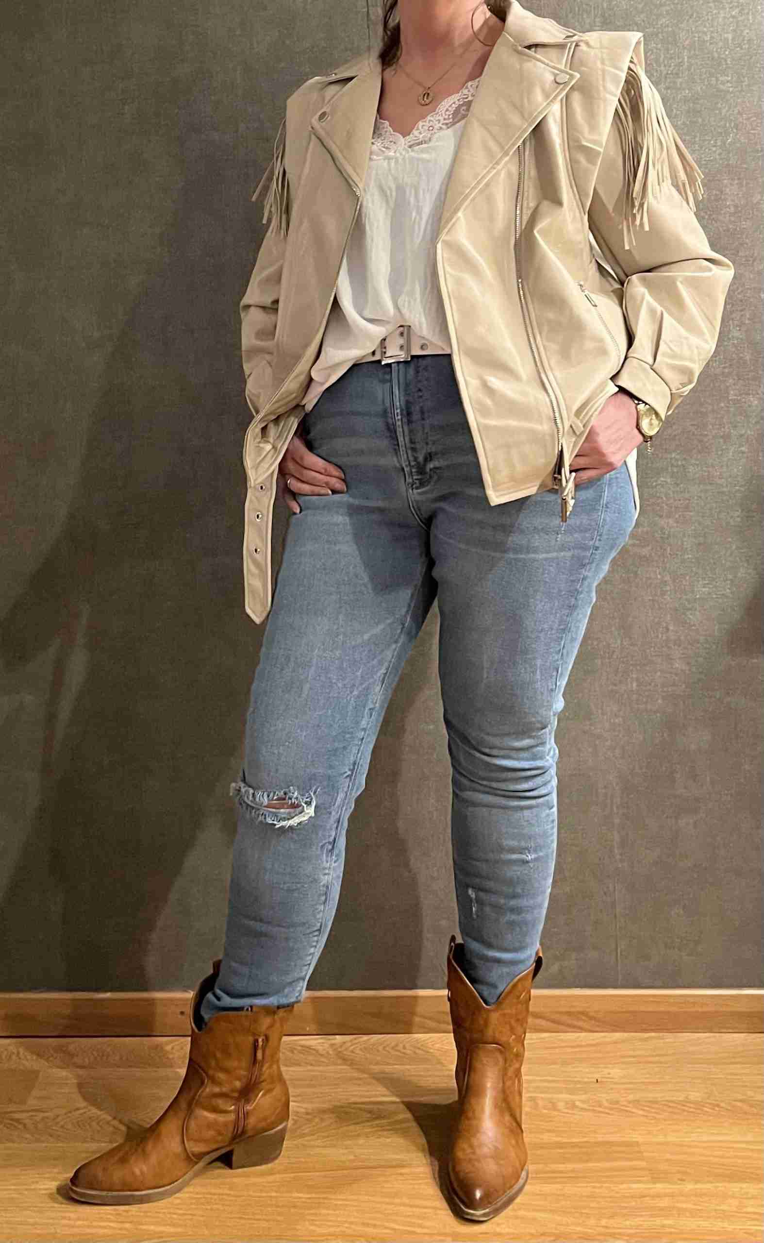 lederlook fringe jasje crème