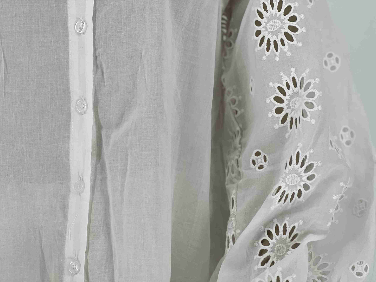 Blouse met Broderie Mouwen