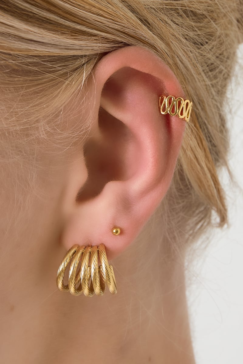 Ear cuff swirl