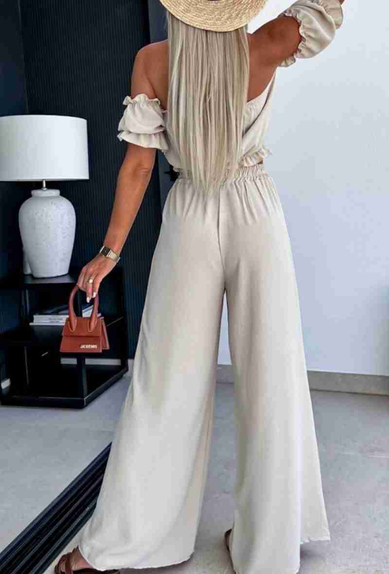 Set Broek met Off Shoulder Croptop